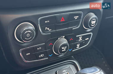 Внедорожник / Кроссовер Jeep Compass 2020 в 