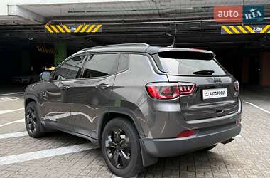 Внедорожник / Кроссовер Jeep Compass 2019 в 