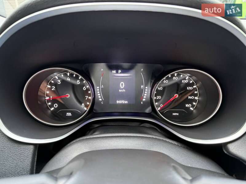 Позашляховик / Кросовер Jeep Compass 2019 в Києві фото 19 Позашляховик / Кросовер Jeep Compass 2019 в Києві