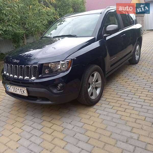 Внедорожник / Кроссовер Jeep Compass 2016 в Ивано-Франковске