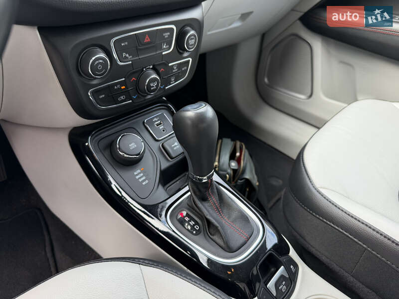 Внедорожник / Кроссовер Jeep Compass 2020 в Запорожье