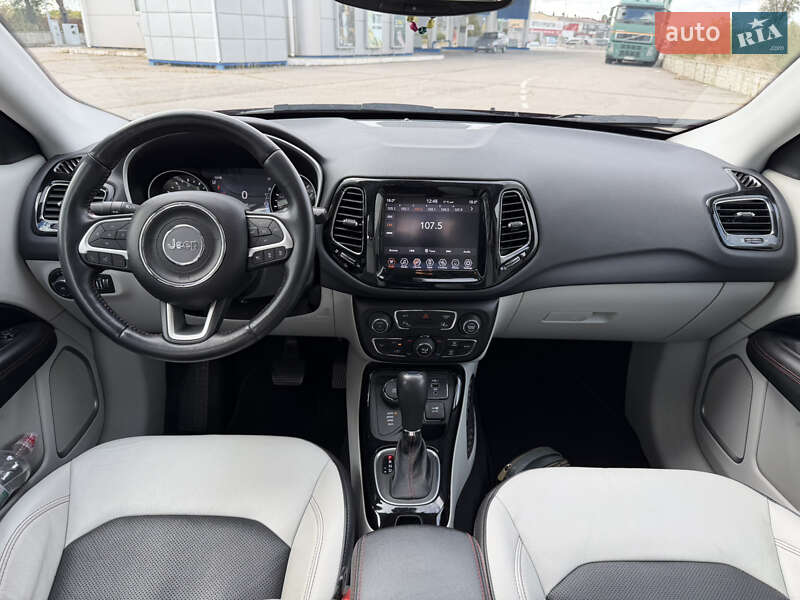 Внедорожник / Кроссовер Jeep Compass 2020 в Запорожье