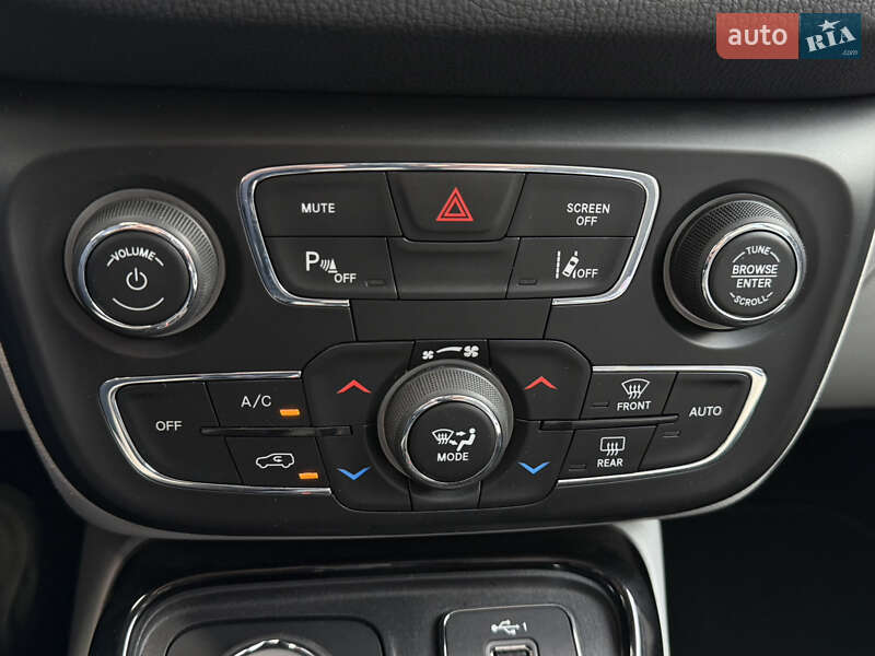 Внедорожник / Кроссовер Jeep Compass 2020 в Запорожье