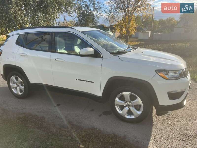 Внедорожник / Кроссовер Jeep Compass 2017 в Полтаве фото 5 Внедорожник / Кроссовер Jeep Compass 2017 в Полтаве