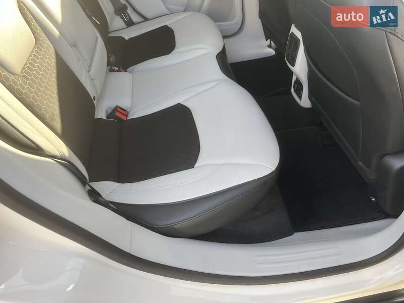 Внедорожник / Кроссовер Jeep Compass 2017 в Полтаве фото 32 Внедорожник / Кроссовер Jeep Compass 2017 в Полтаве