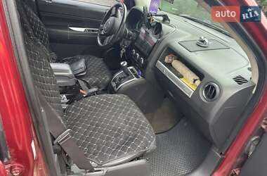 Внедорожник / Кроссовер Jeep Compass 2013 в 