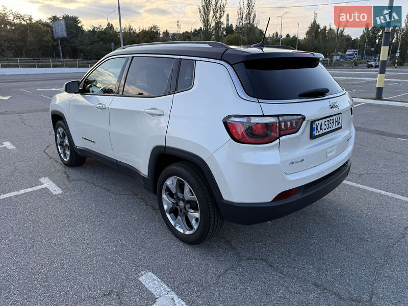 Позашляховик / Кросовер Jeep Compass 2017 в Києві фото 12 Позашляховик / Кросовер Jeep Compass 2017 в Києві