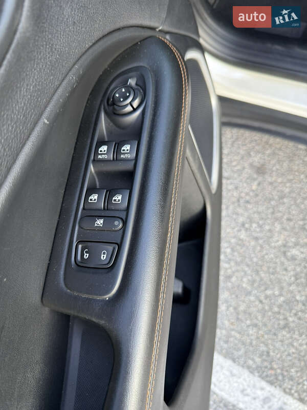 Позашляховик / Кросовер Jeep Compass 2017 в Києві фото 18 Позашляховик / Кросовер Jeep Compass 2017 в Києві