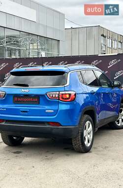 Внедорожник / Кроссовер Jeep Compass 2018 в 