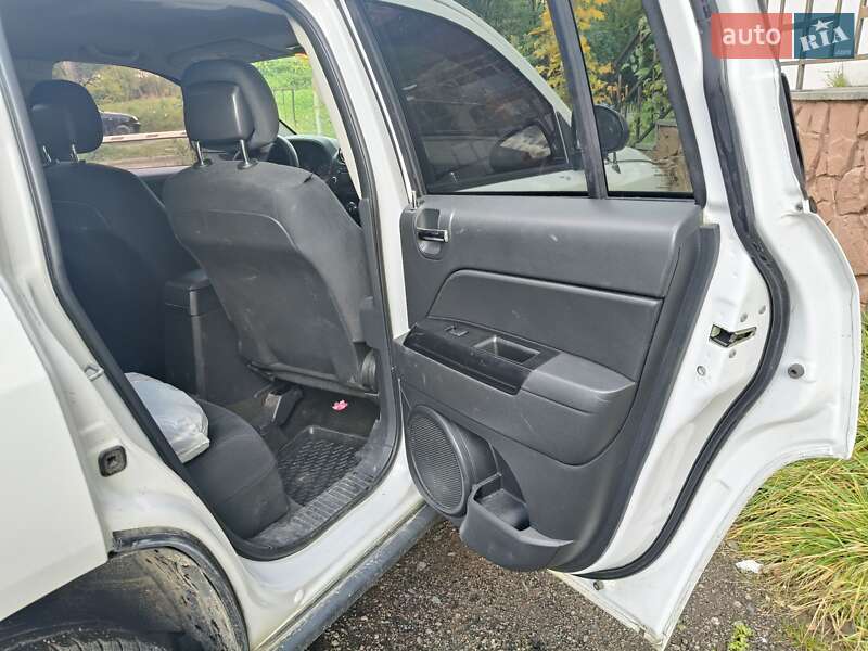 Внедорожник / Кроссовер Jeep Compass 2014 в Львове