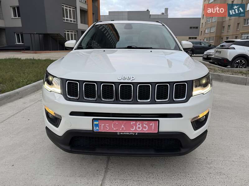 Внедорожник / Кроссовер Jeep Compass 2017 в Киеве