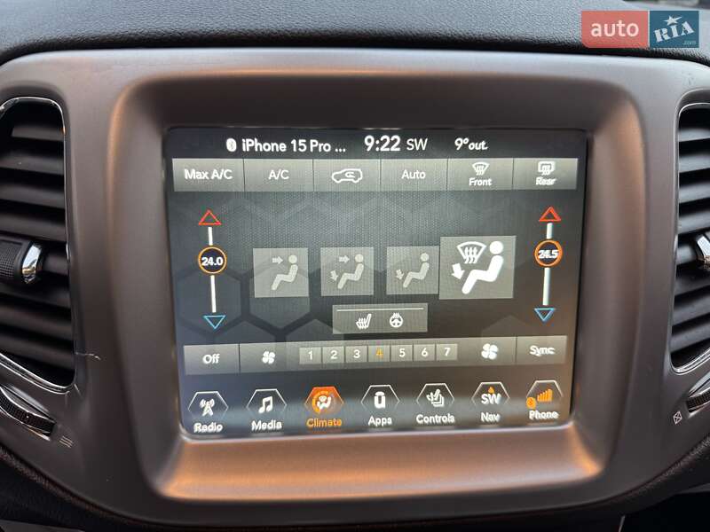 Внедорожник / Кроссовер Jeep Compass 2017 в Киеве