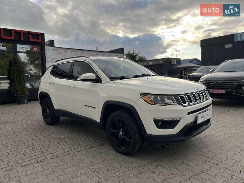 Позашляховик / Кросовер Jeep Compass 2017 в Львові