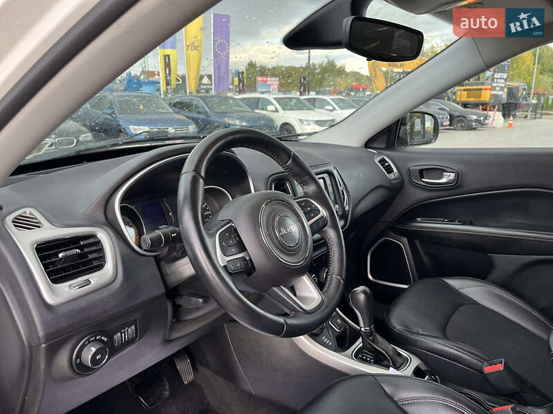 Позашляховик / Кросовер Jeep Compass 2017 в Львові