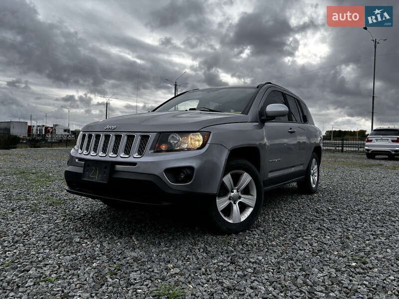 Внедорожник / Кроссовер Jeep Compass 2016 в Умани