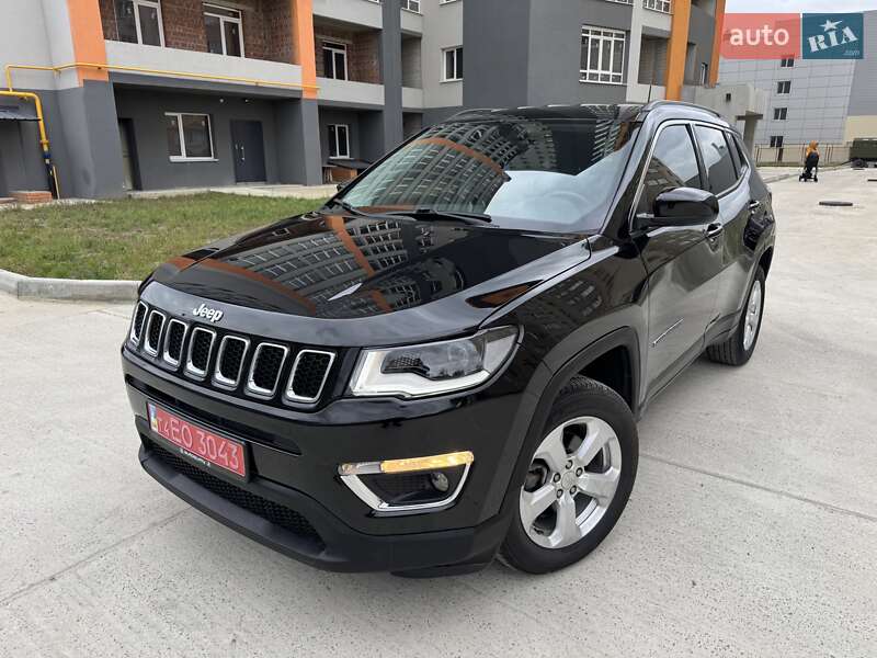 Внедорожник / Кроссовер Jeep Compass 2017 в Киеве фото 3 Внедорожник / Кроссовер Jeep Compass 2017 в Киеве