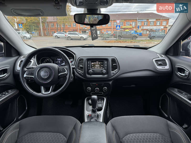 Внедорожник / Кроссовер Jeep Compass 2018 в Сумах