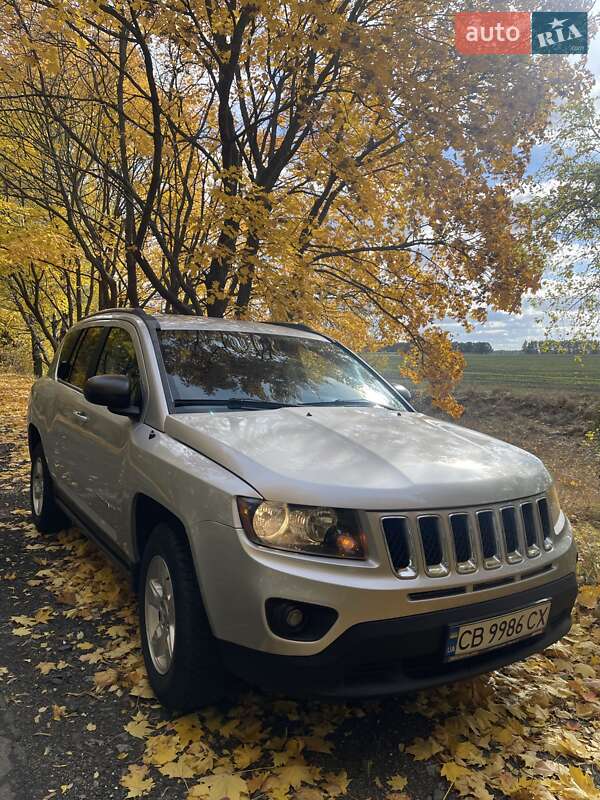 Позашляховик / Кросовер Jeep Compass 2013 в Мені фото 5 Позашляховик / Кросовер Jeep Compass 2013 в Мені