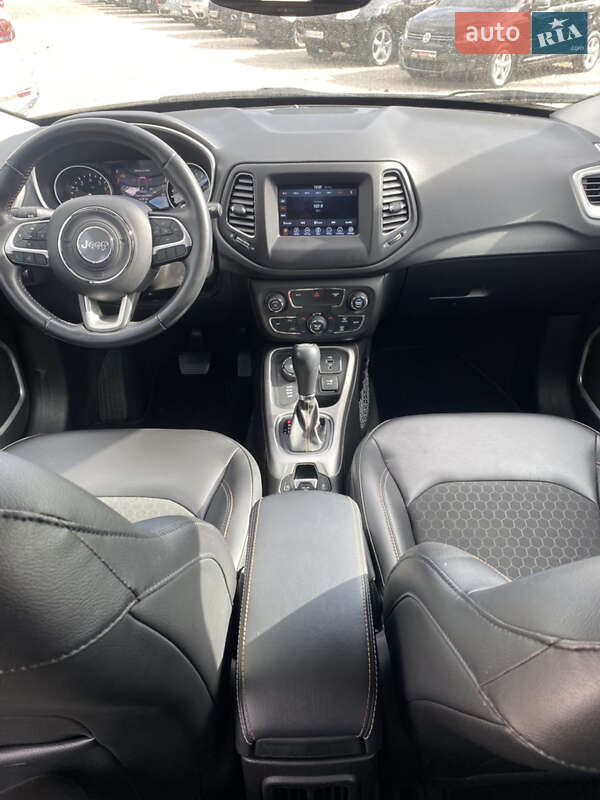 Внедорожник / Кроссовер Jeep Compass 2018 в Кропивницком