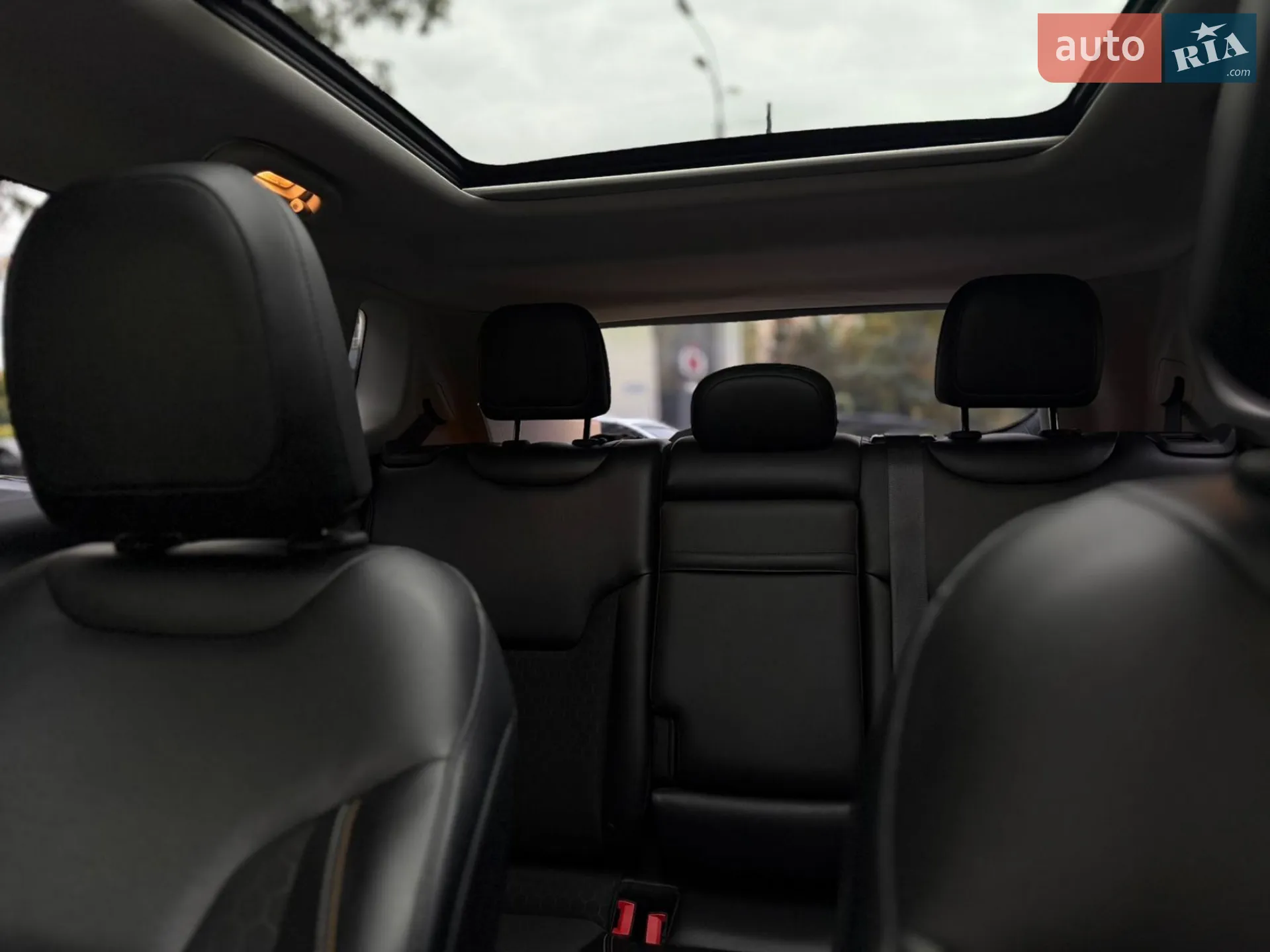 2017 Jeep Compass - мініатюра 2