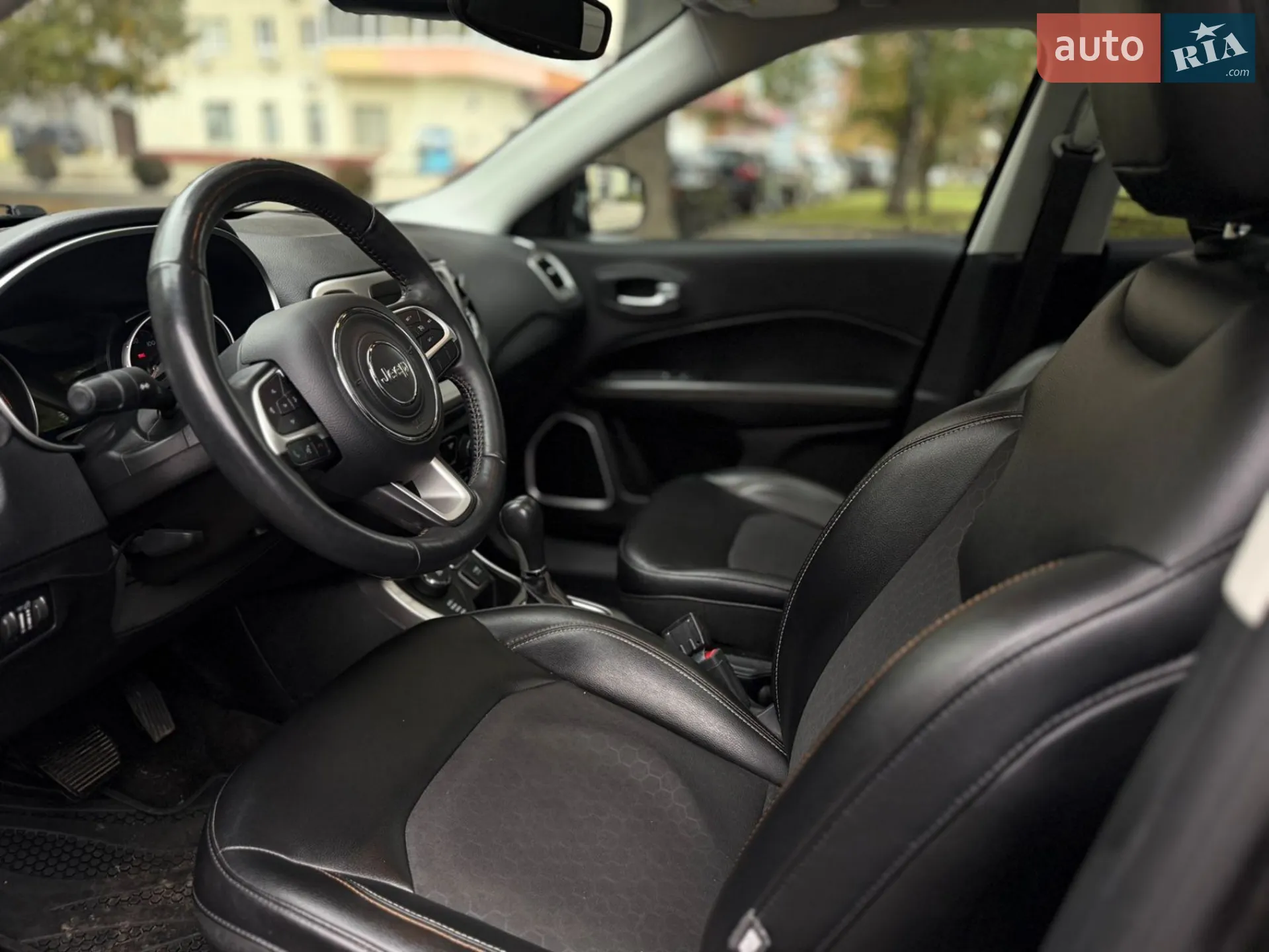 2017 Jeep Compass - мініатюра 14