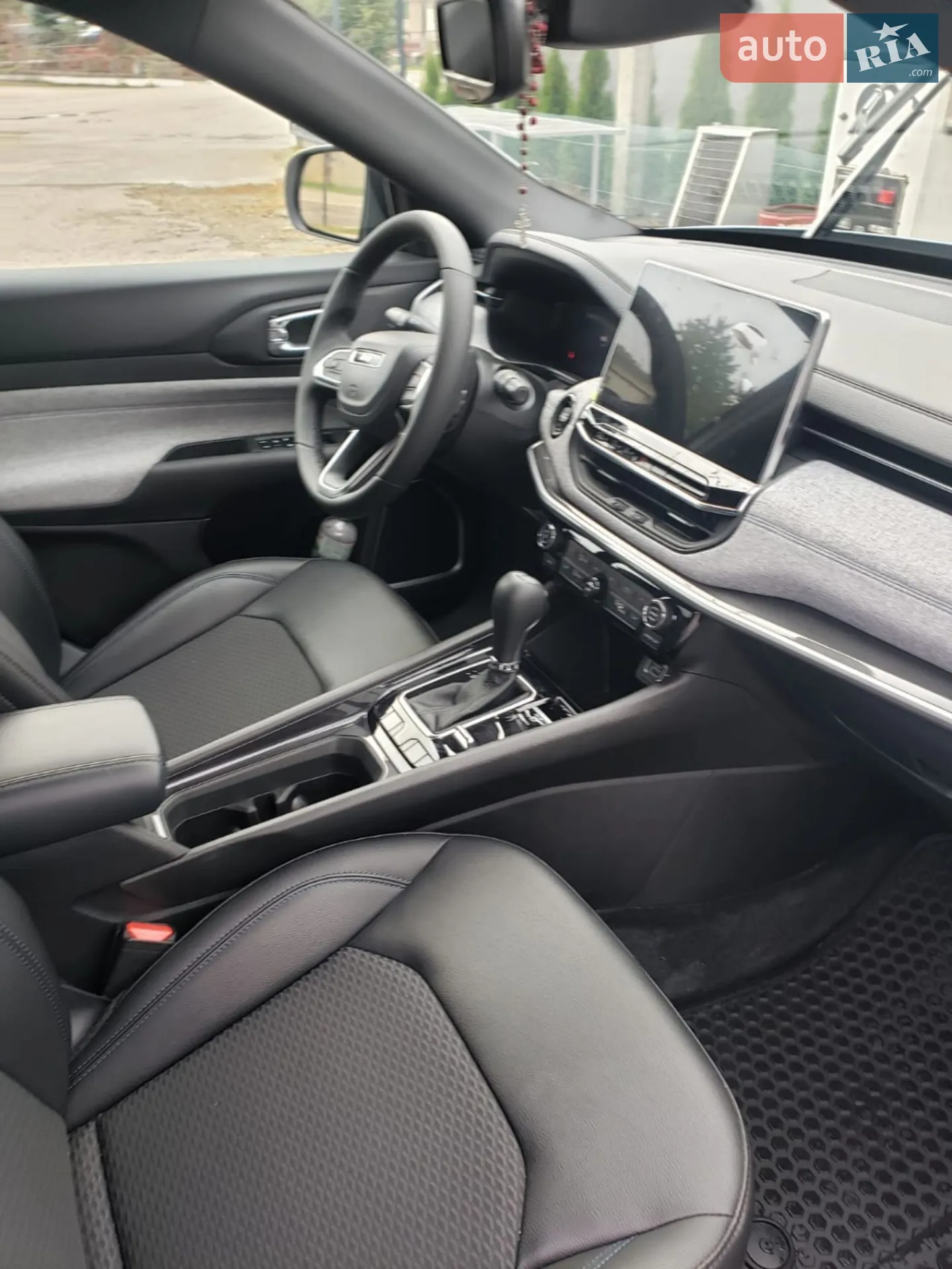 2025 Jeep Compass - мініатюра 11