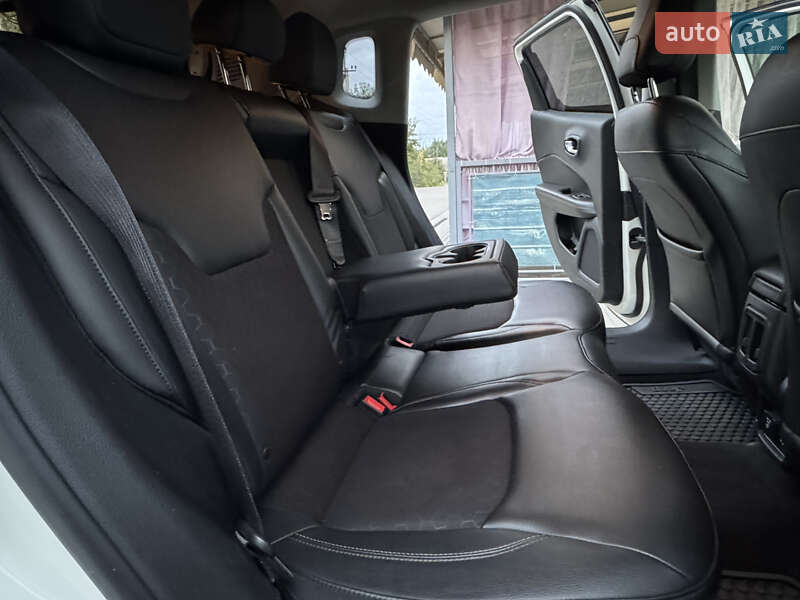 Внедорожник / Кроссовер Jeep Compass 2018 в Днепре фото 23 Внедорожник / Кроссовер Jeep Compass 2018 в Днепре