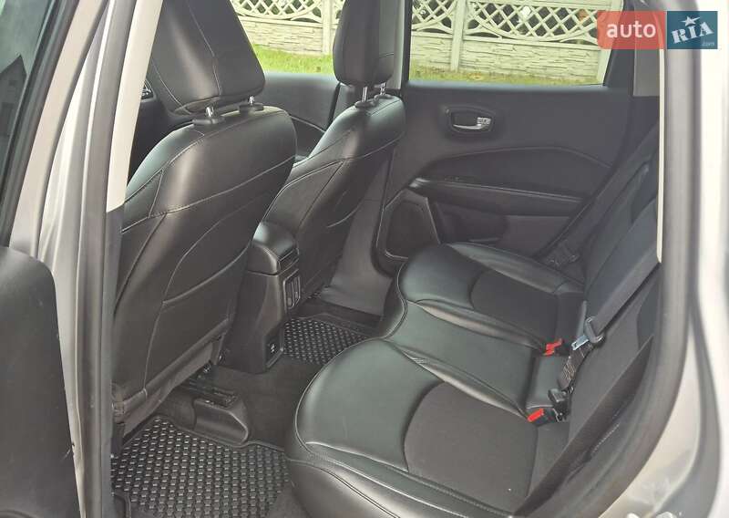 Внедорожник / Кроссовер Jeep Compass 2018 в Львове фото 11 Внедорожник / Кроссовер Jeep Compass 2018 в Львове