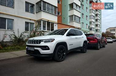 Позашляховик / Кросовер Jeep Compass 2022 в 