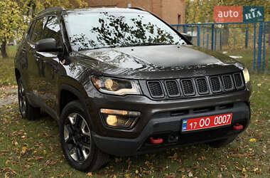 Внедорожник / Кроссовер Jeep Compass 2018 в 
