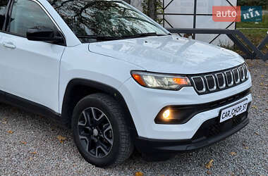 Внедорожник / Кроссовер Jeep Compass 2021 в 
