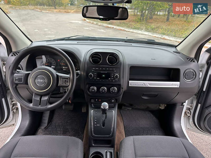 Внедорожник / Кроссовер Jeep Compass 2014 в Днепре