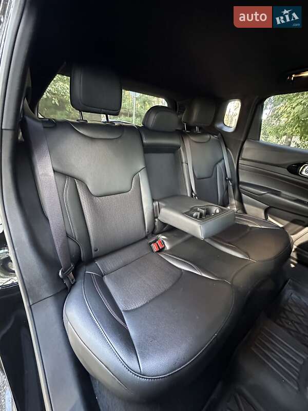 Внедорожник / Кроссовер Jeep Compass 2025 в Белогородке фото 25 Внедорожник / Кроссовер Jeep Compass 2025 в Белогородке