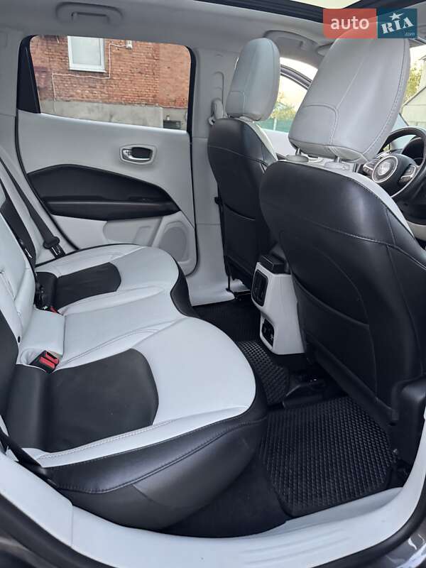 Внедорожник / Кроссовер Jeep Compass 2018 в Чугуеве