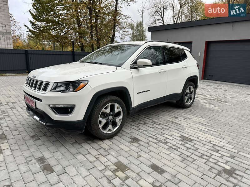 Внедорожник / Кроссовер Jeep Compass 2019 в Борщеве фото 4 Внедорожник / Кроссовер Jeep Compass 2019 в Борщеве