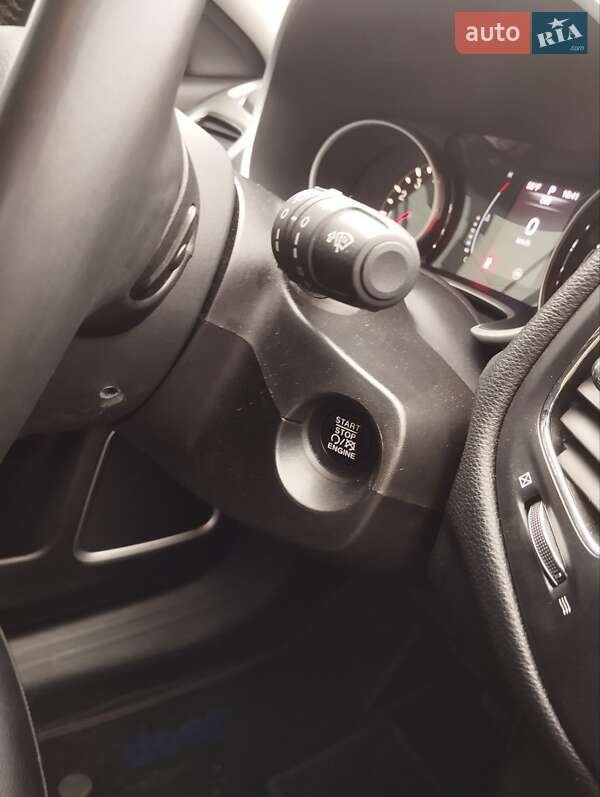 Позашляховик / Кросовер Jeep Compass 2019 в Києві фото 19 Позашляховик / Кросовер Jeep Compass 2019 в Києві