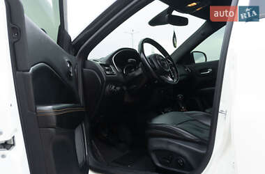 Позашляховик / Кросовер Jeep Compass 2020 в 
