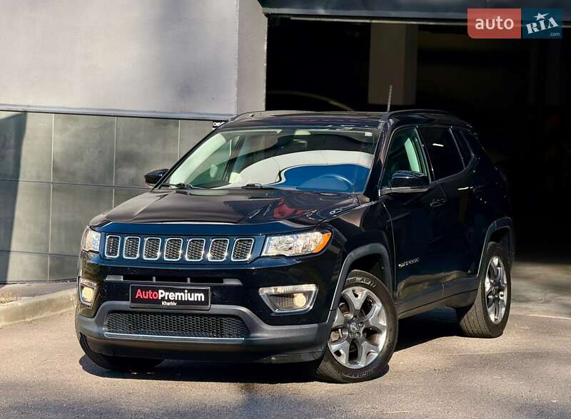 Позашляховик / Кросовер Jeep Compass 2018 в 