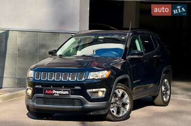 Позашляховик / Кросовер Jeep Compass 2018 в 