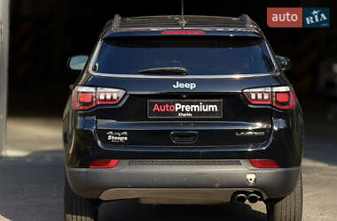 Позашляховик / Кросовер Jeep Compass 2018 в 