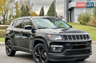 Внедорожник / Кроссовер Jeep Compass 2019 в 