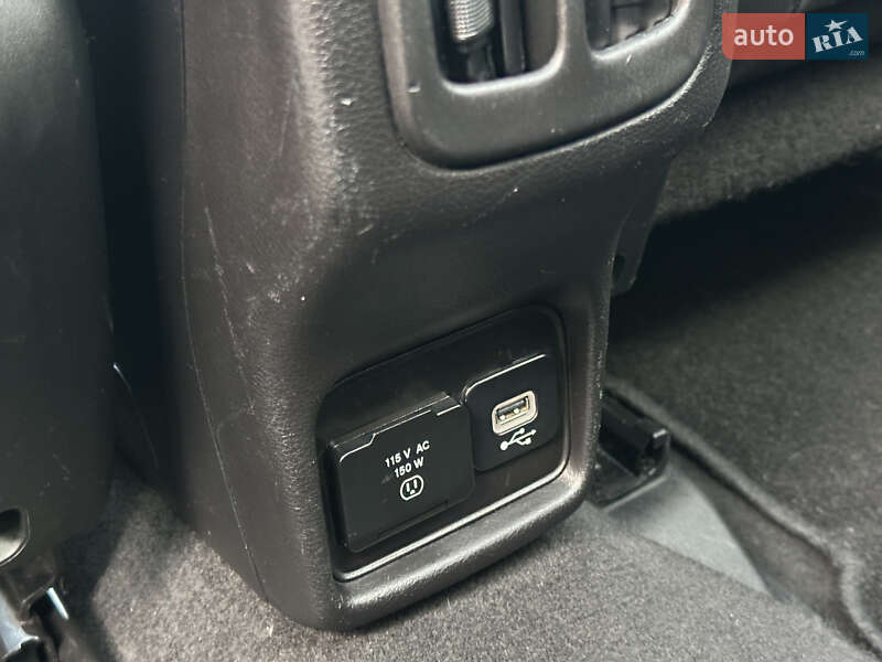 Позашляховик / Кросовер Jeep Compass 2019 в Києві фото 33 Позашляховик / Кросовер Jeep Compass 2019 в Києві