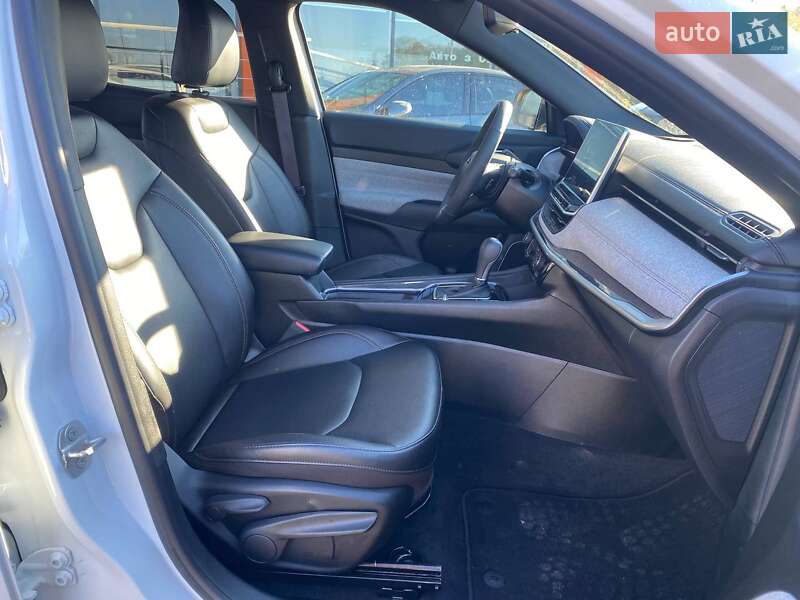 Внедорожник / Кроссовер Jeep Compass 2024 в Львове