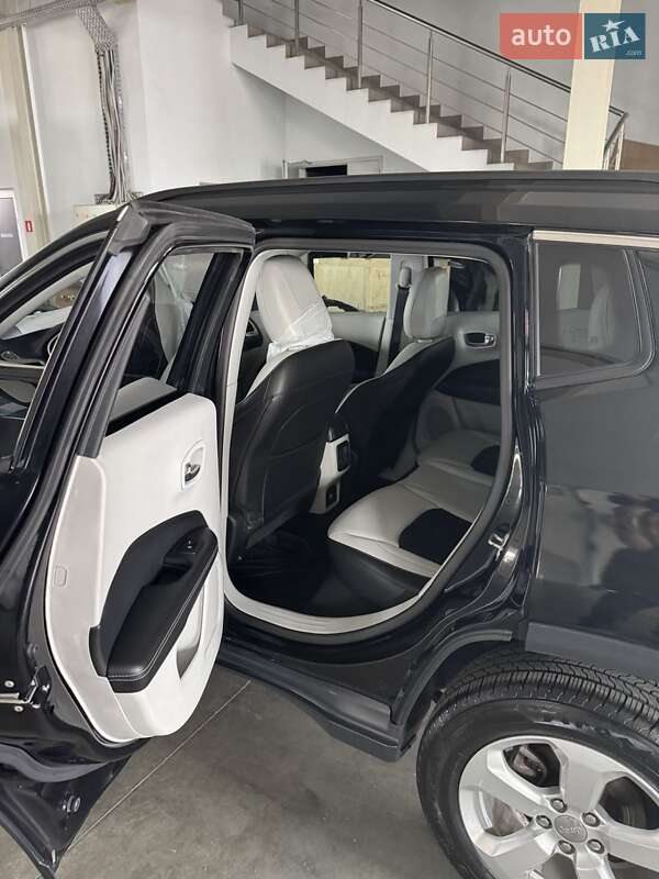 Позашляховик / Кросовер Jeep Compass 2017 в Тернополі фото 11 Позашляховик / Кросовер Jeep Compass 2017 в Тернополі