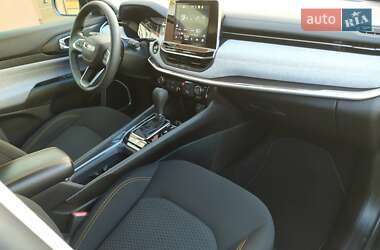 Внедорожник / Кроссовер Jeep Compass 2022 в 