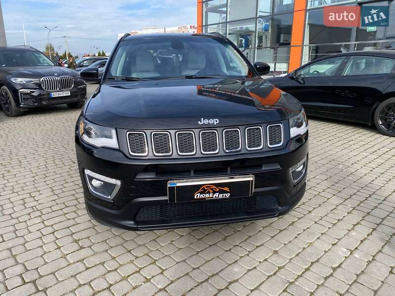 Позашляховик / Кросовер Jeep Compass 2017 в Львові
