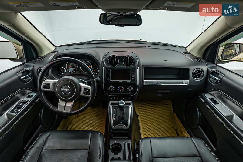 Позашляховик / Кросовер Jeep Compass 2016 в Києві фото 10 Позашляховик / Кросовер Jeep Compass 2016 в Києві