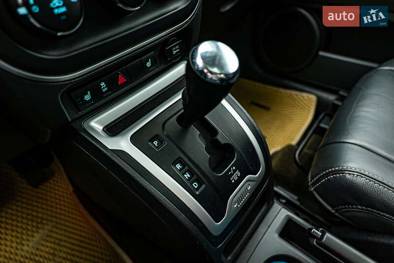 Позашляховик / Кросовер Jeep Compass 2016 в Києві фото 16 Позашляховик / Кросовер Jeep Compass 2016 в Києві