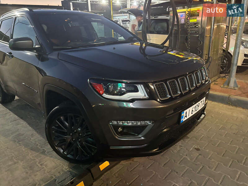 Позашляховик / Кросовер Jeep Compass 2020 в Києві фото 16 Позашляховик / Кросовер Jeep Compass 2020 в Києві
