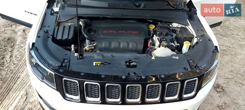 Позашляховик / Кросовер Jeep Compass 2018 в Дніпрі